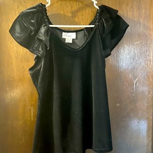 Vixen by Michelins Pitt Lolita Top in black